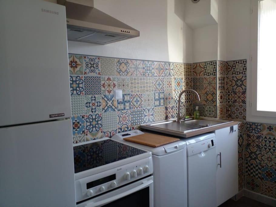 Studio 33 M2 , Climatise, Parking Exterieur Prive Gratuit Amélie-les-Bains-Palalda Buitenkant foto